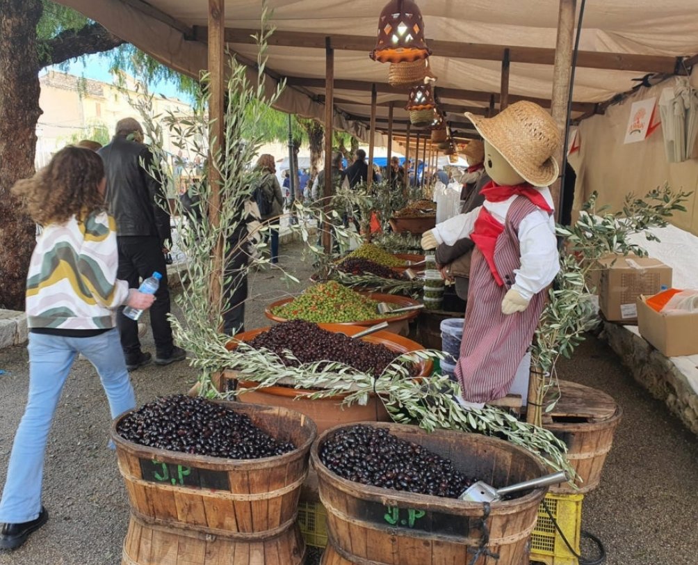 Fira de s’Oliva (Olive Fair), Caimari