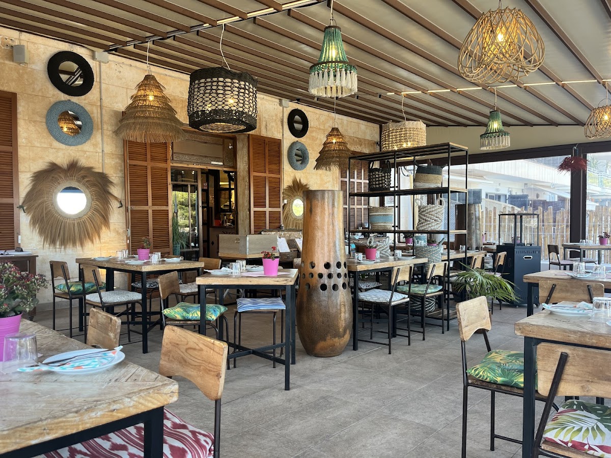 Vibes by Quince Restaurant