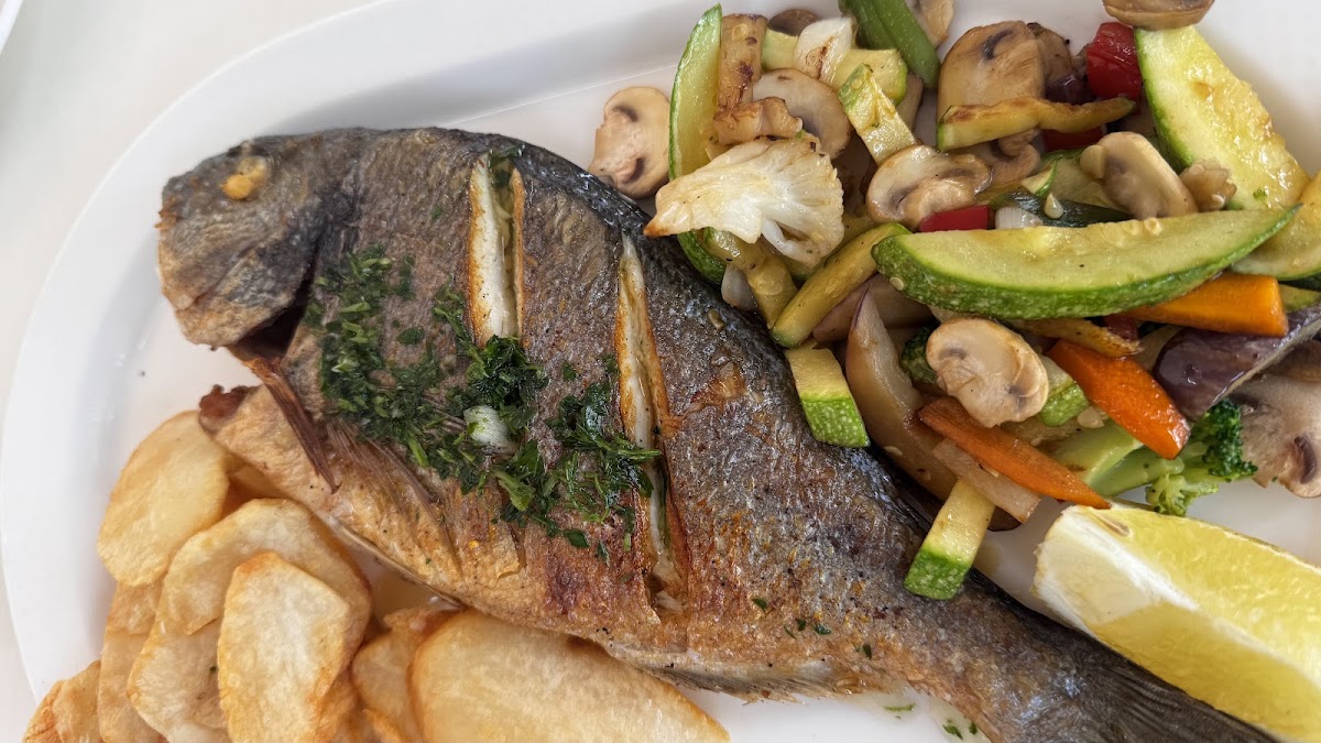 Restaurante Pizzería Es Port