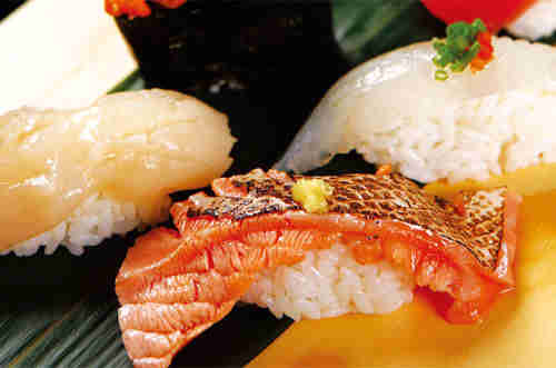 Restaurante oriental los palillos