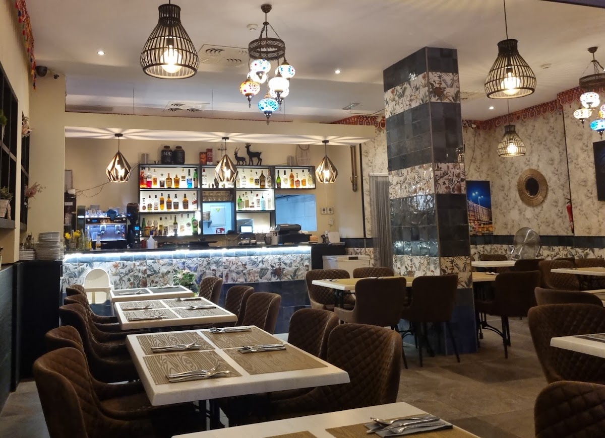 Bombay Cafe
