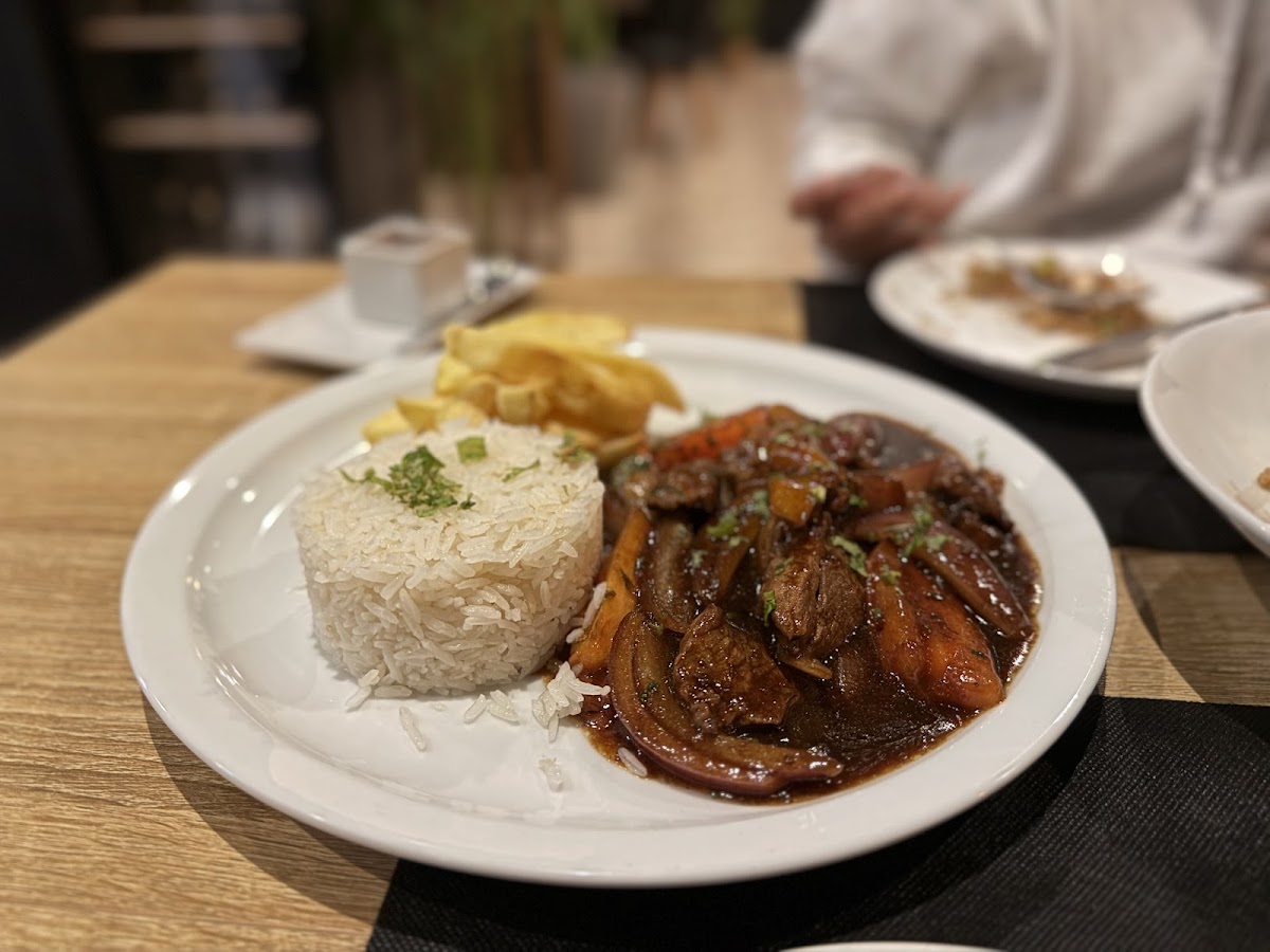Huaca Rajada Restaurante