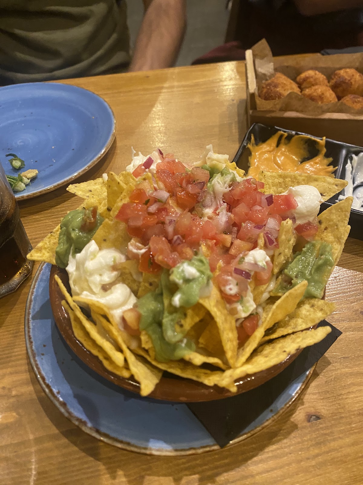 Manto Negro Tapas Bar