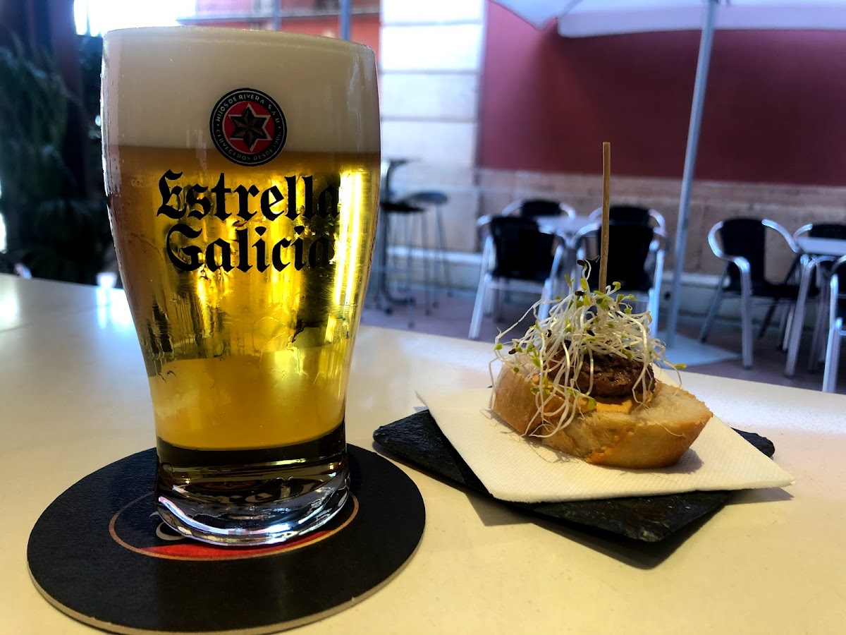 Café a Tres Bandas S'escorxador