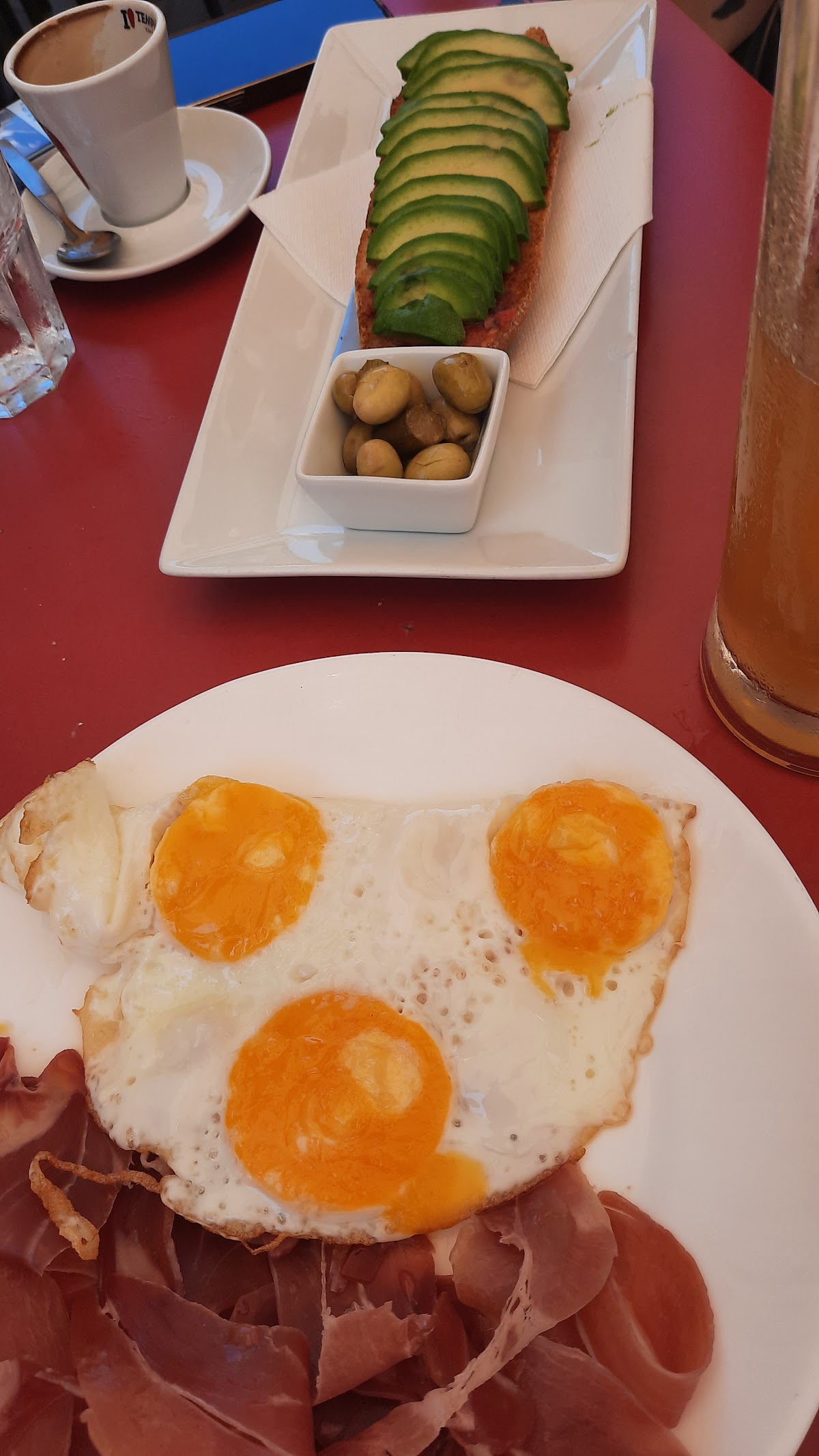 Leo's Grill