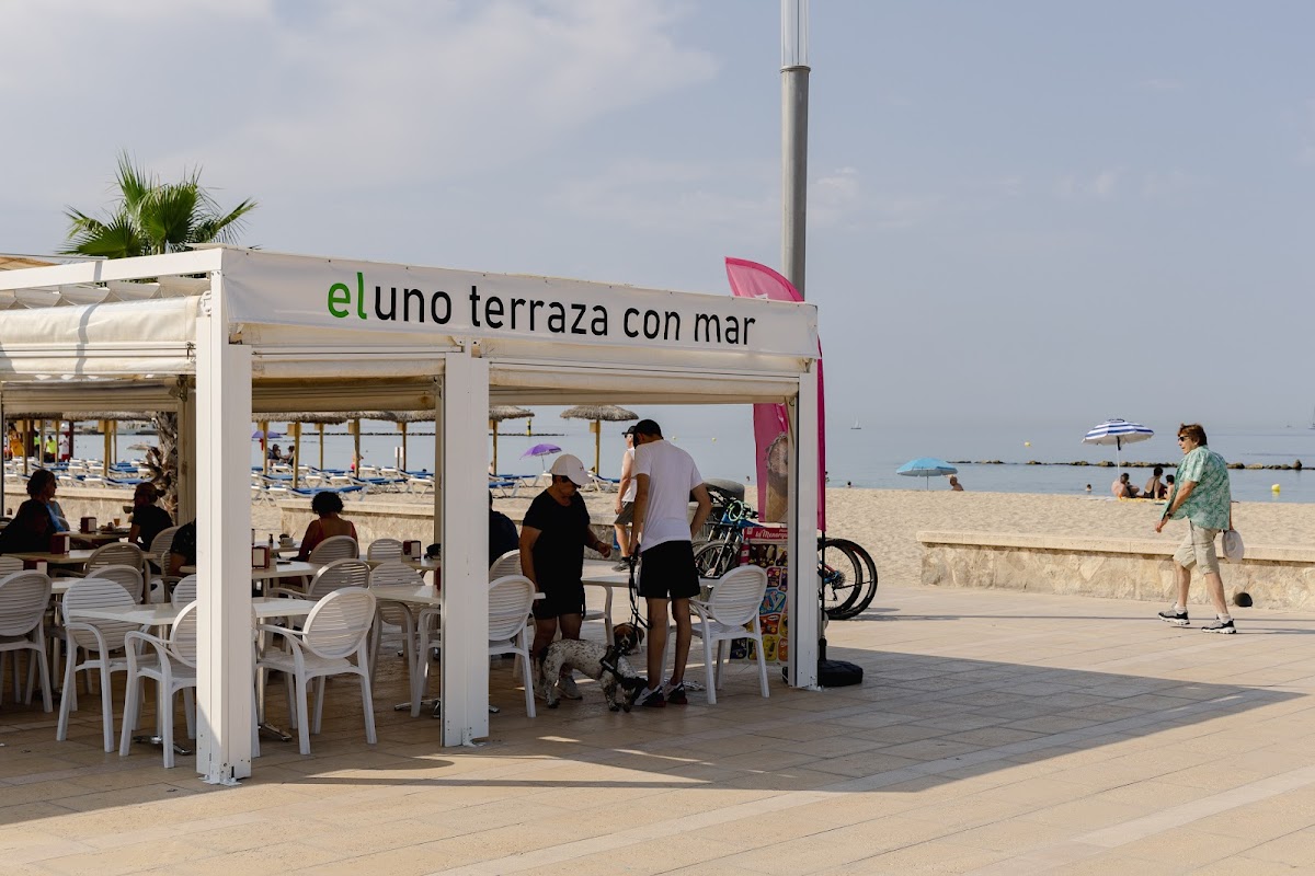 Cafetería El Uno