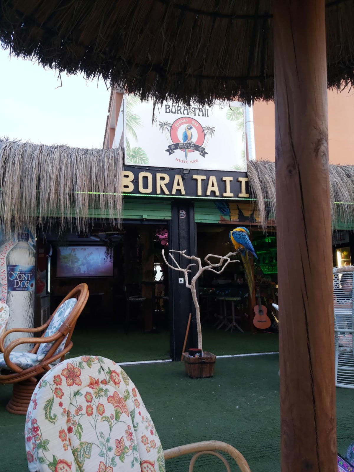 Bora Taii Restaurante Peruano