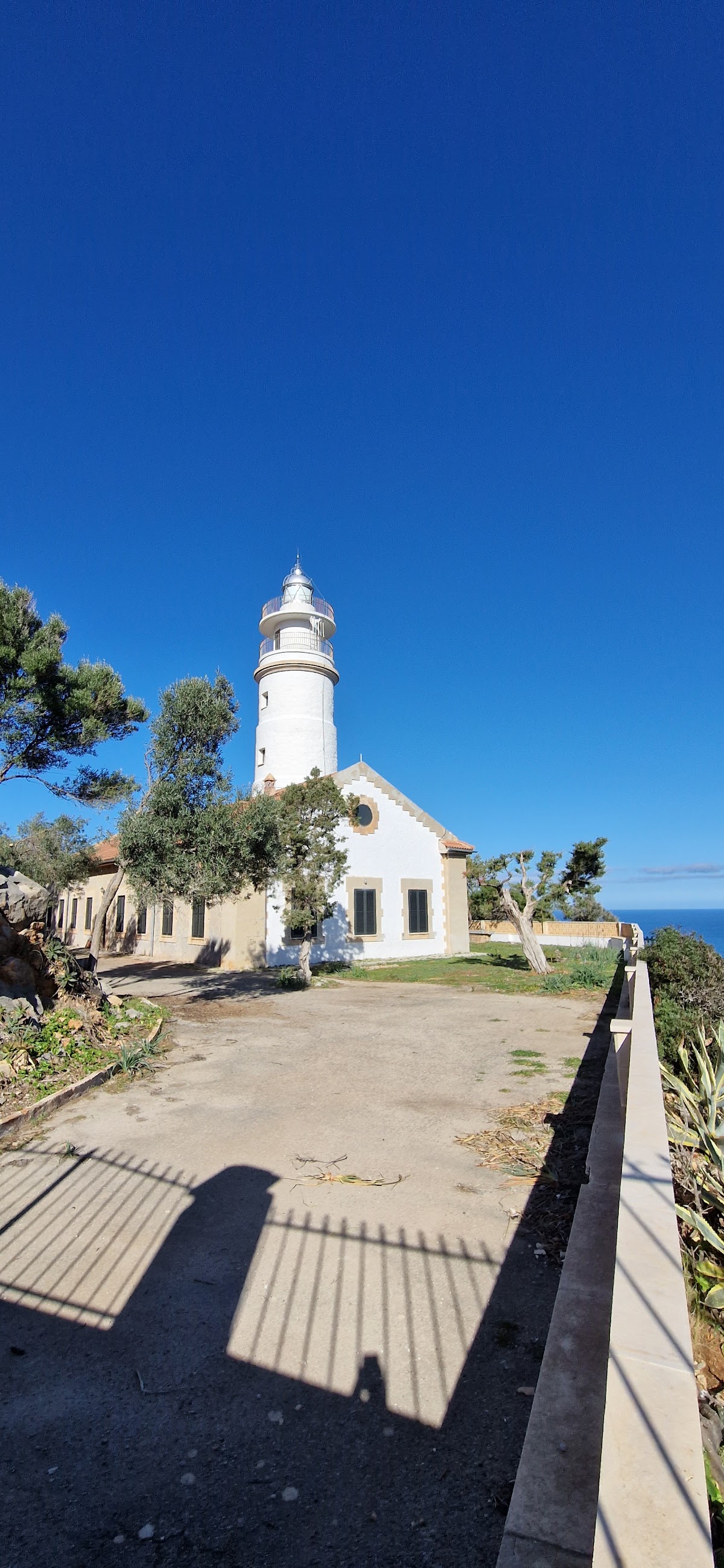 Es Faro