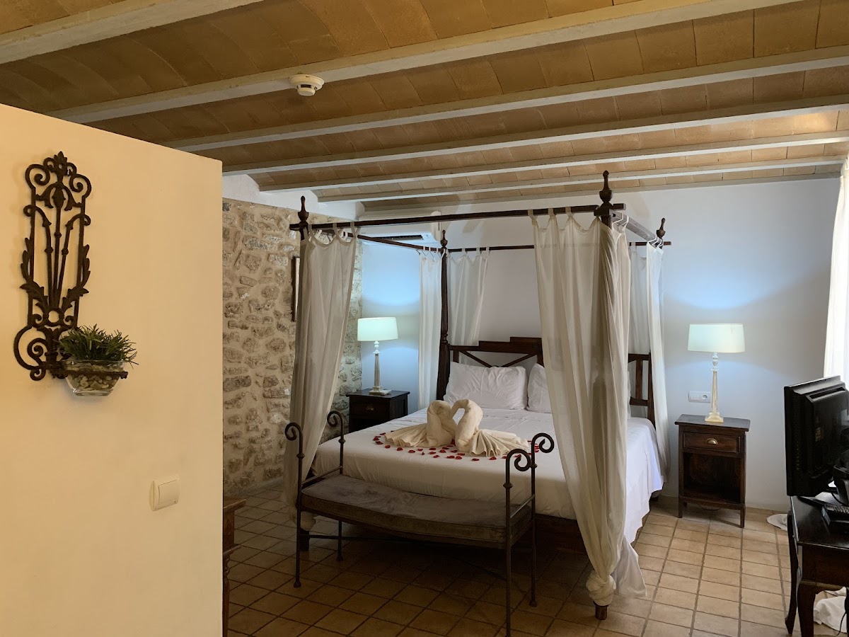Ca’n Pere Hotel