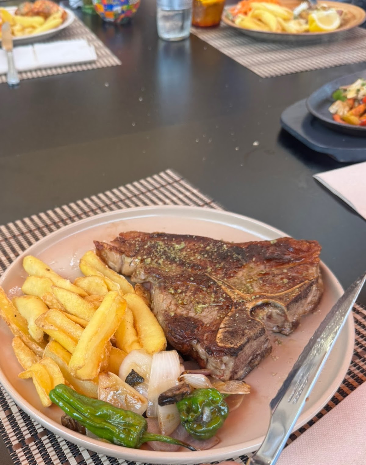 Five o diner