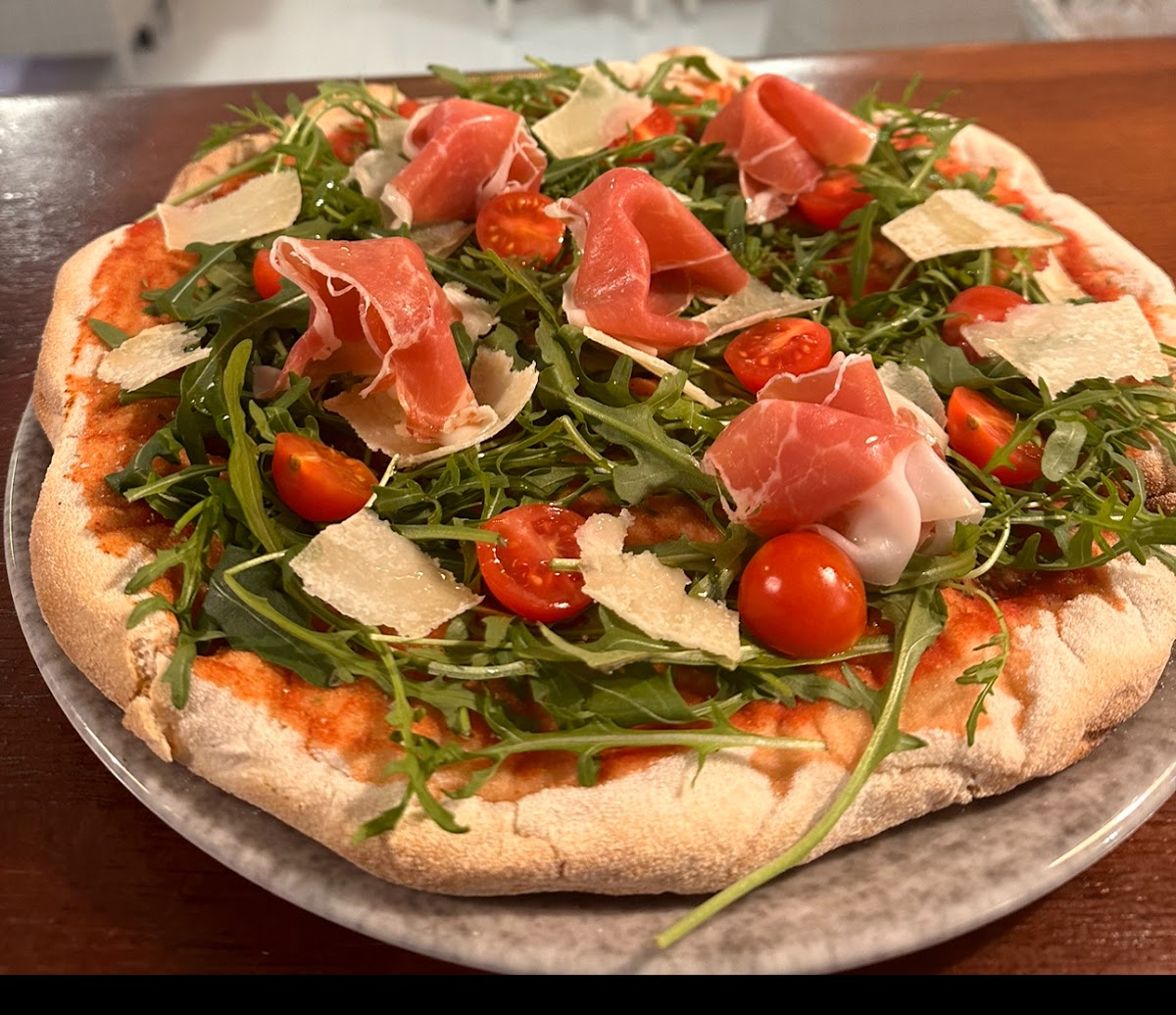 Restaurante y Pizzería La Fuente