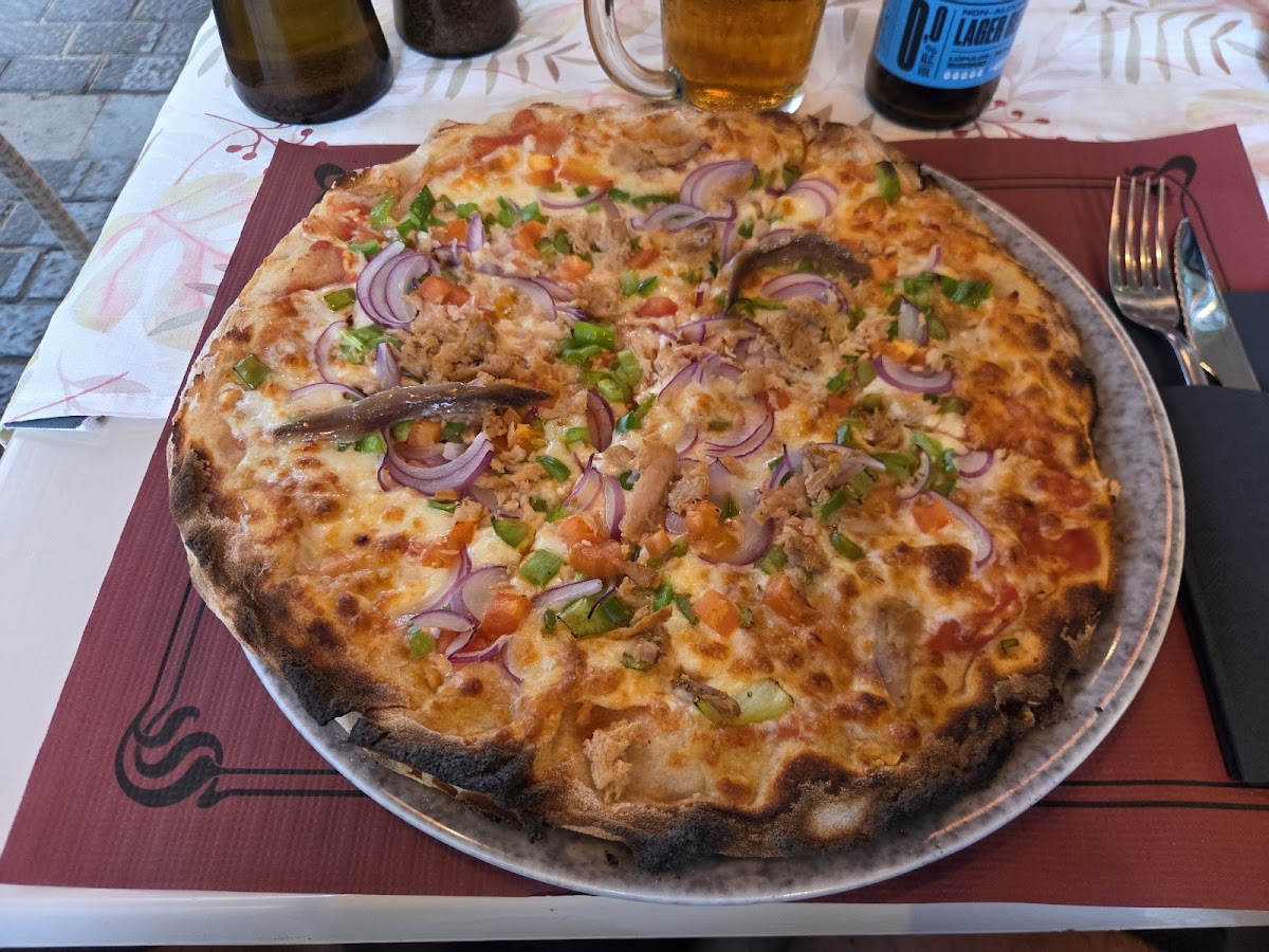 Restaurante y Pizzería La Fuente