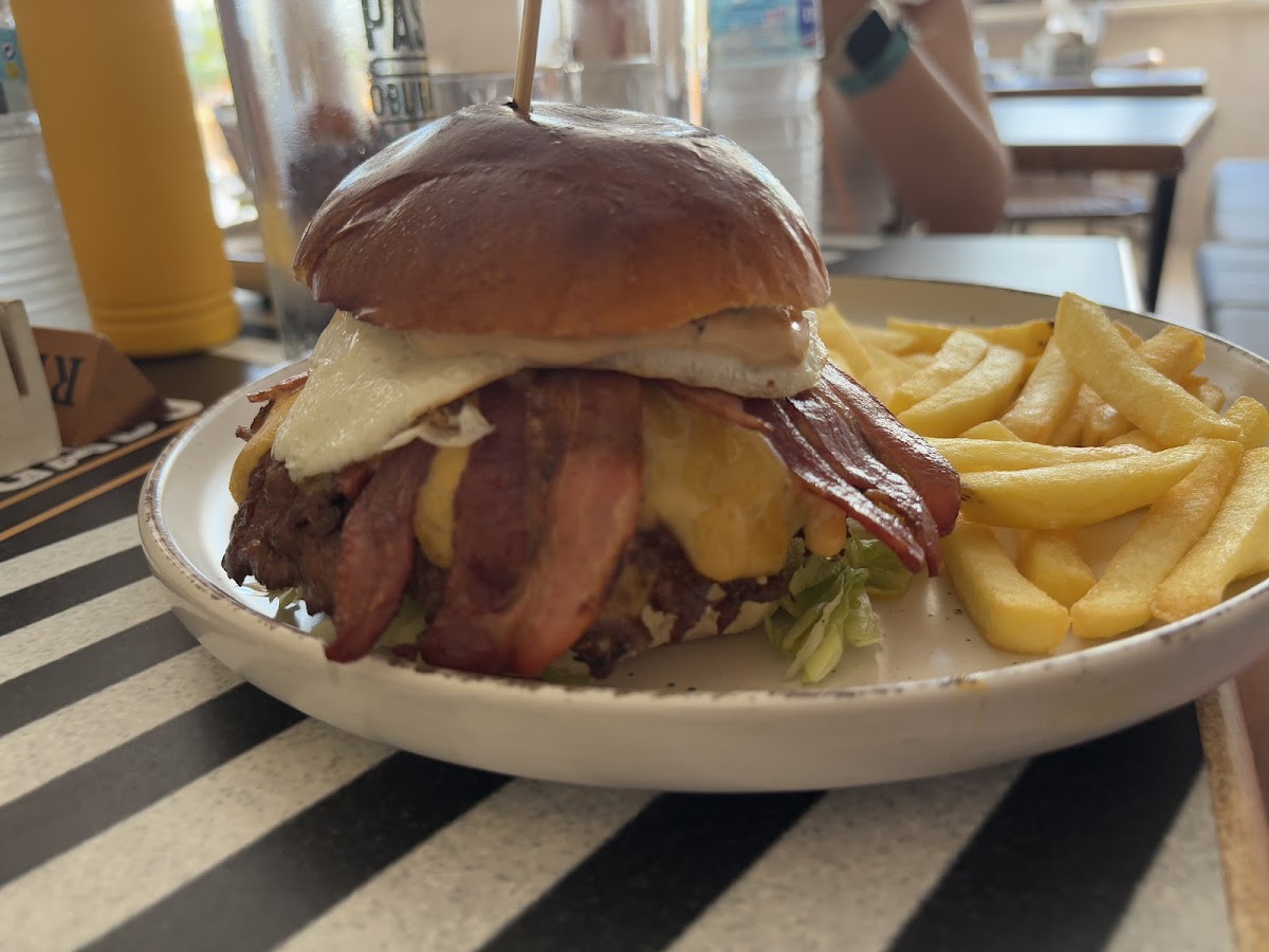 Paso Obligado | Hamburguesas en Alcudia