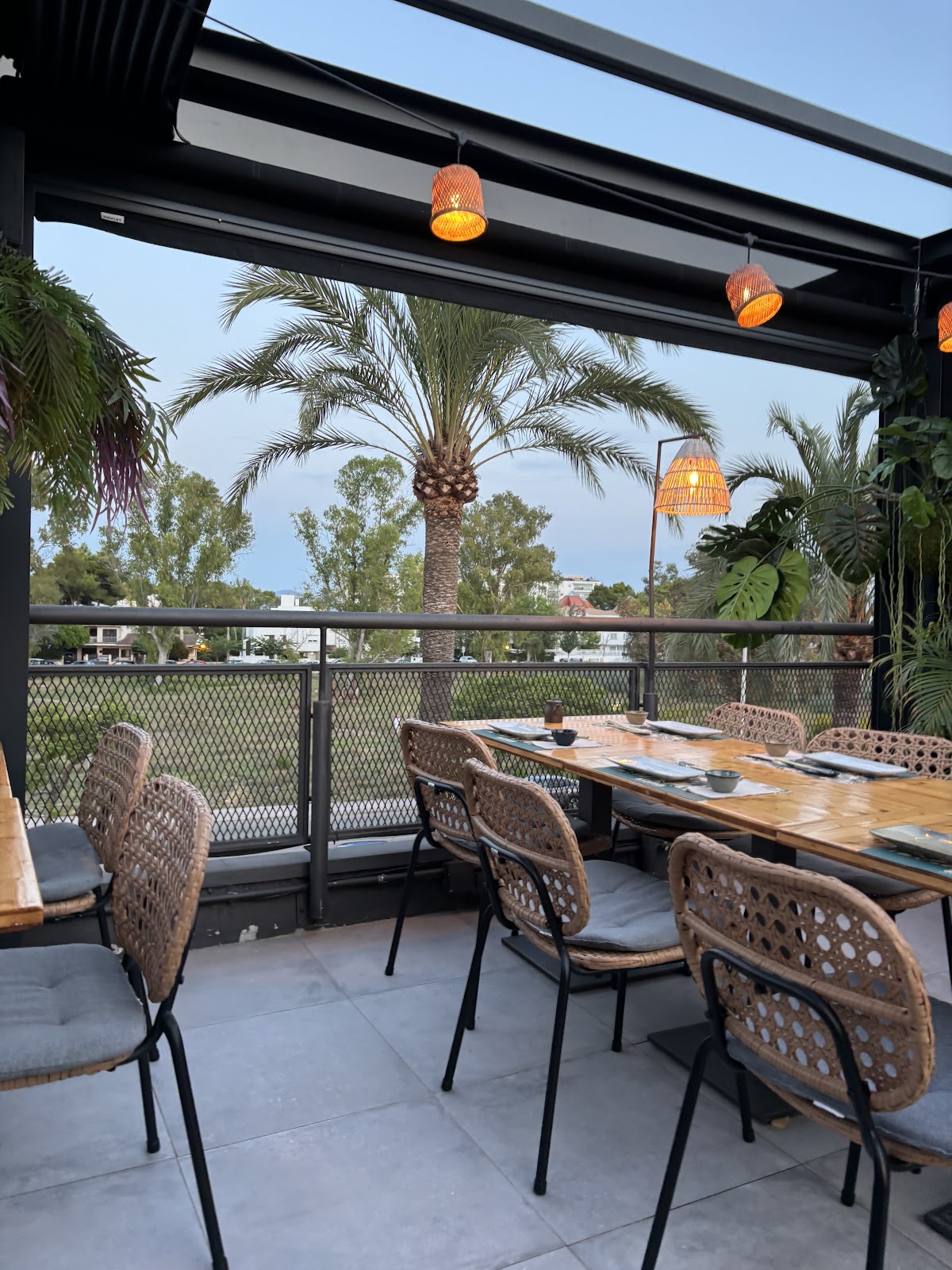 Koma Sushi Mallorca | Restaurante asiático y de sushi en Alcúdia