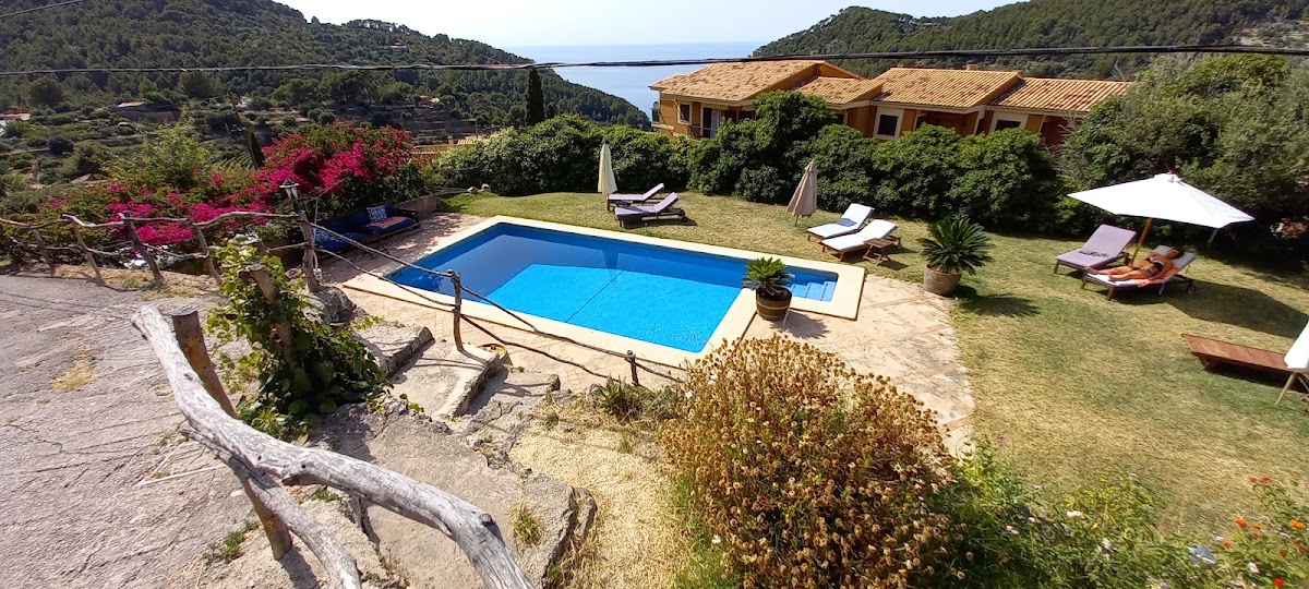 Hostal Dragonera