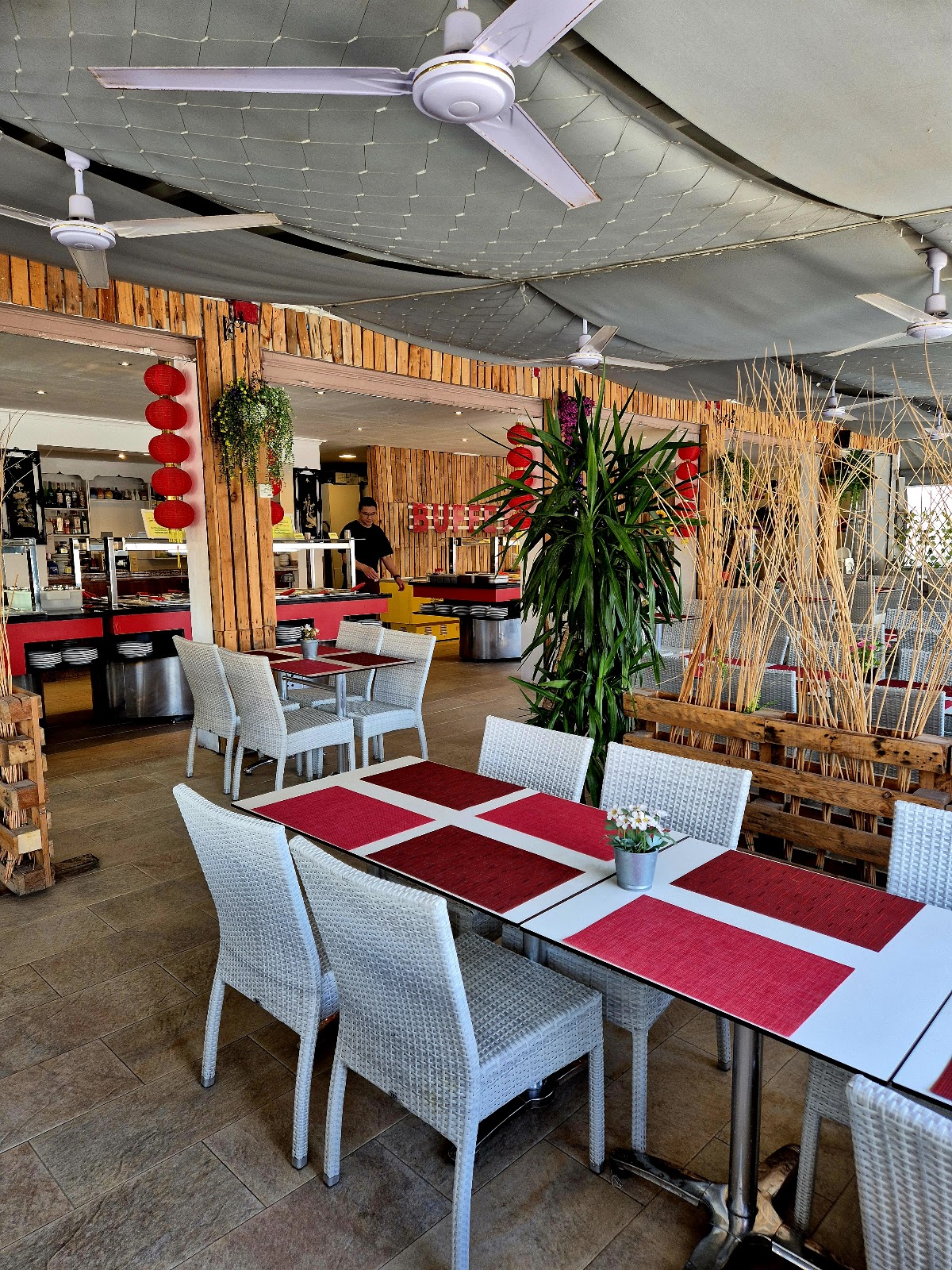 Restaurante chino lago