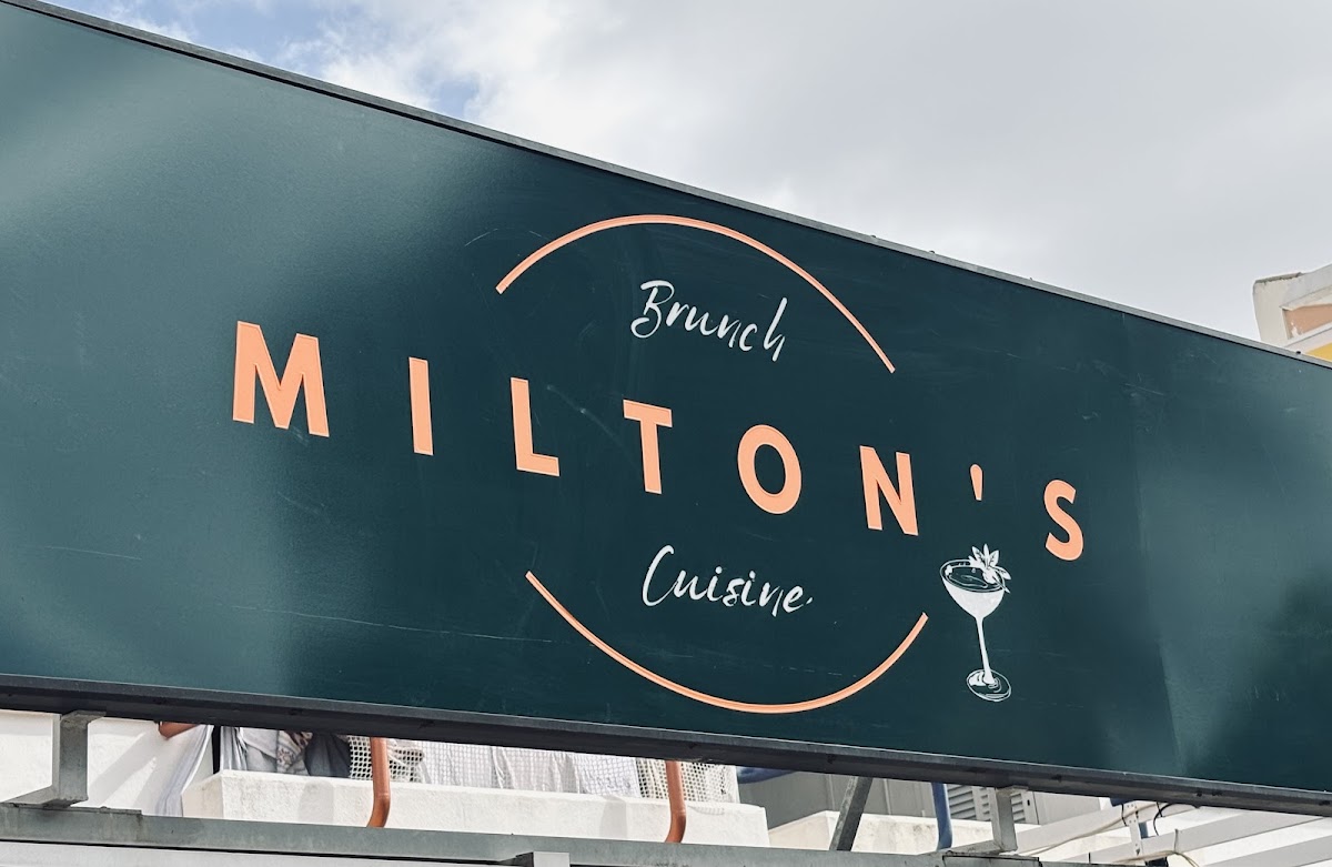 MILTON’S Comida y cócteles 🍹