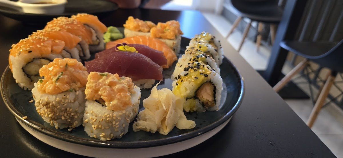 Don Neko Sushi