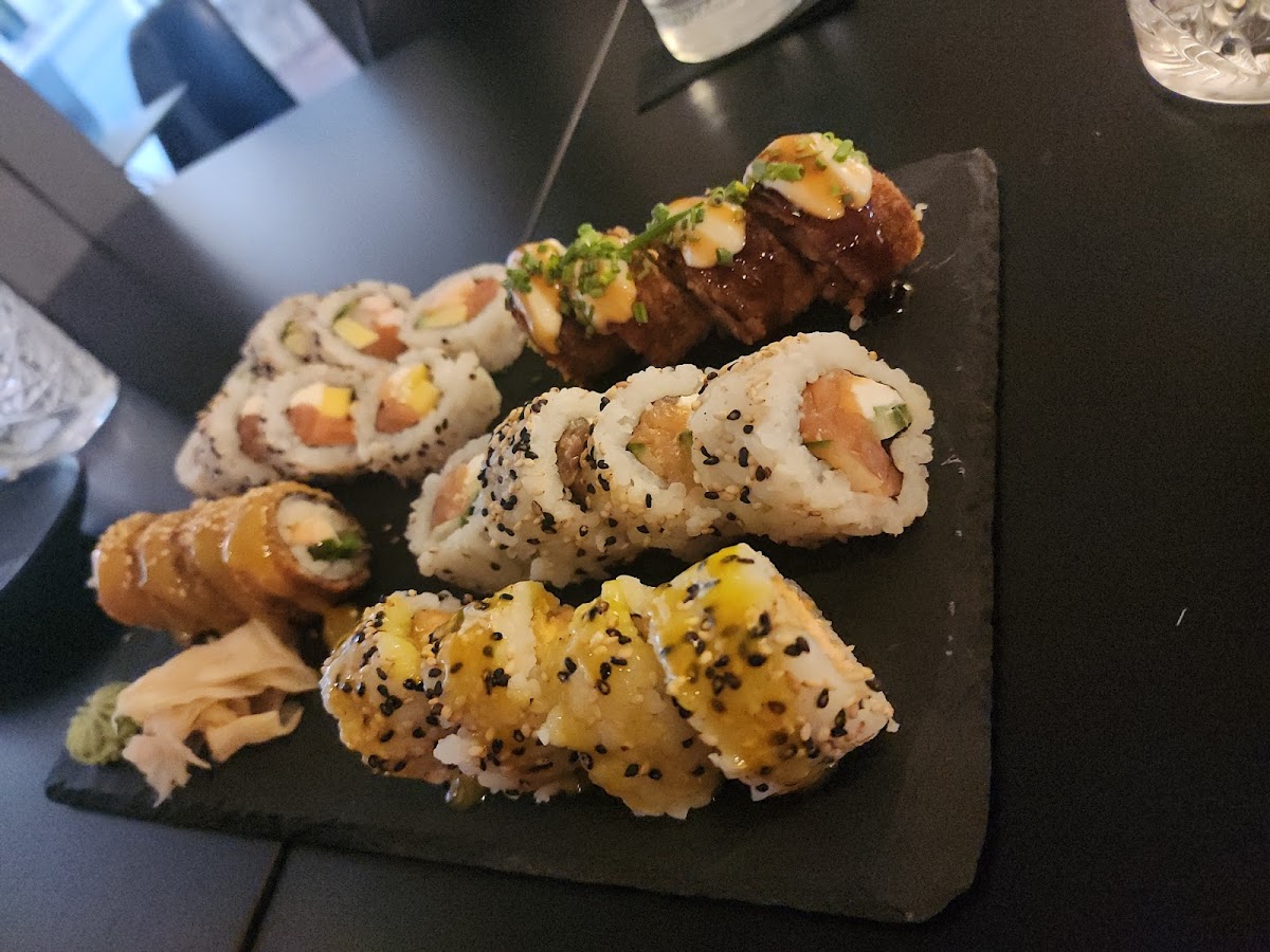 Don Neko Sushi