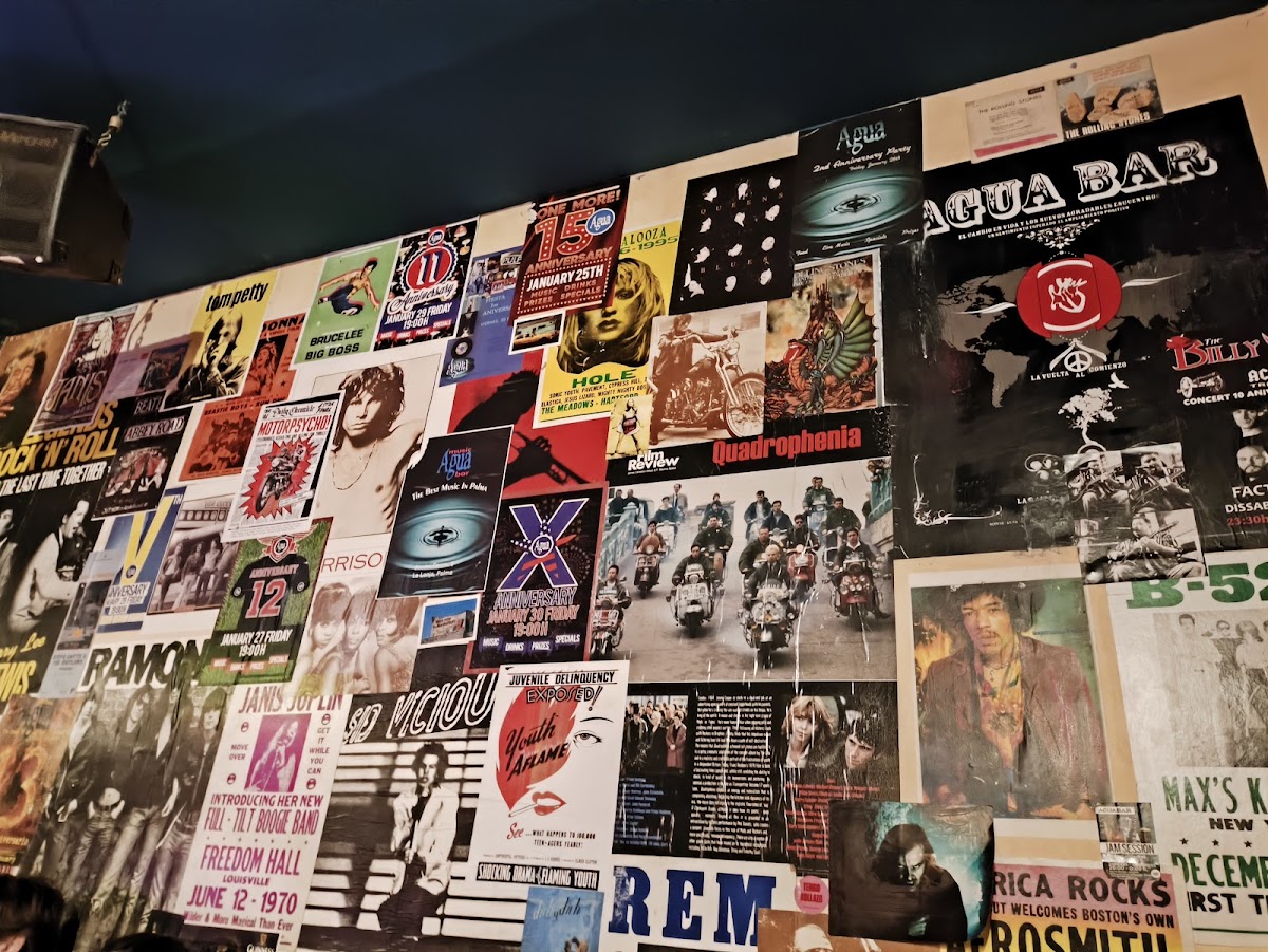 Agua Bar