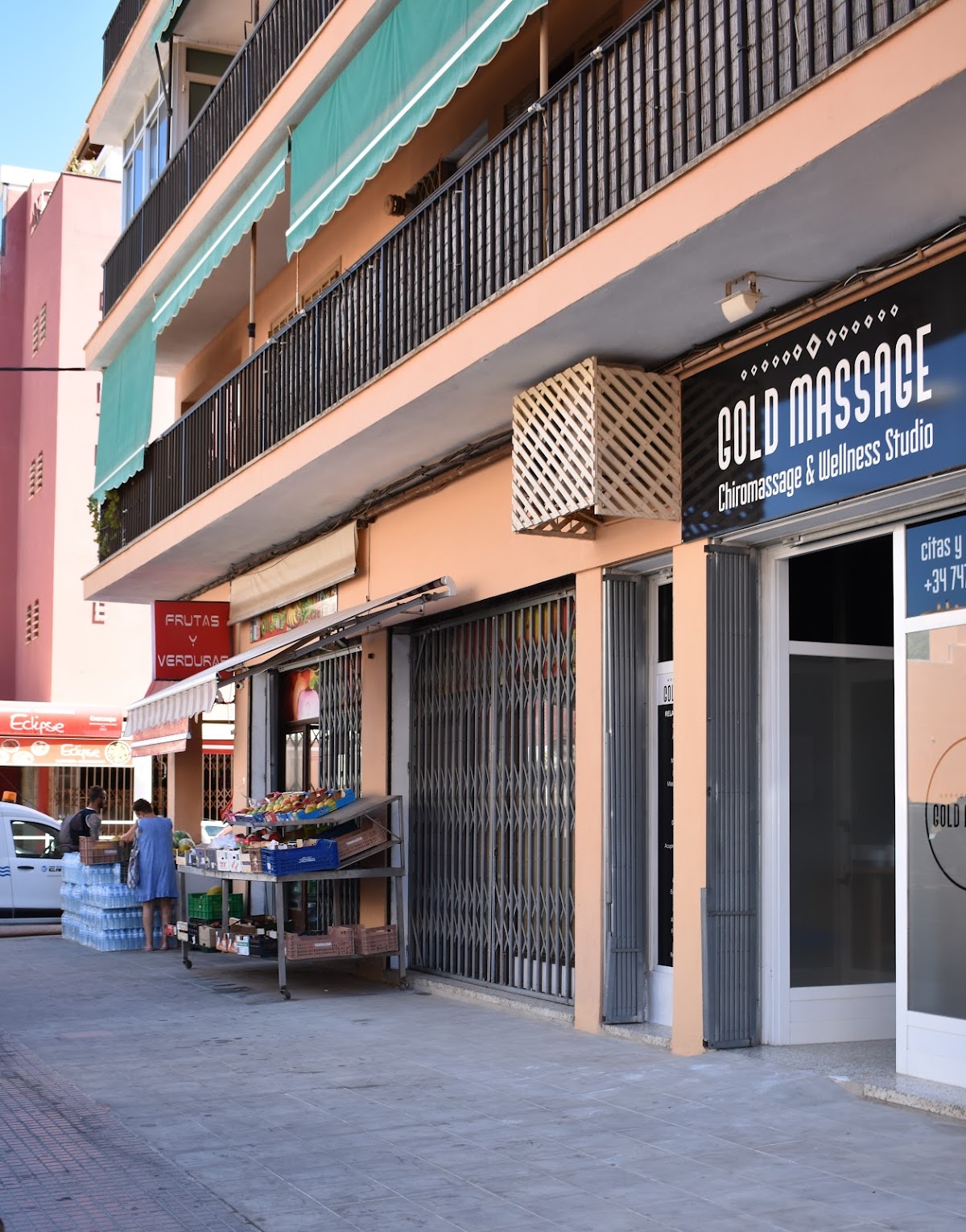 GOLD MASSAGE * Professional Chiromassage & Wellness Studio * (only with appointment)