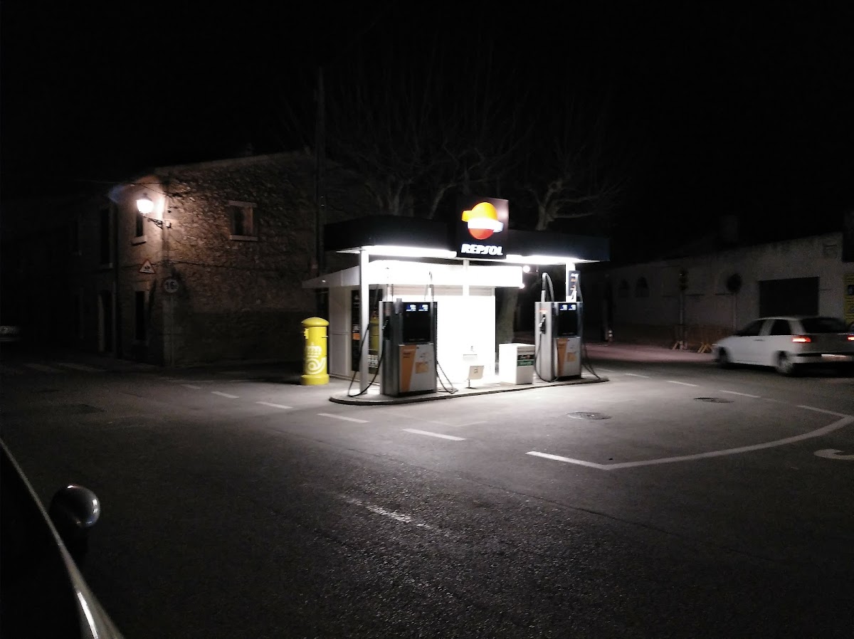 Estación de Servicio Repsol