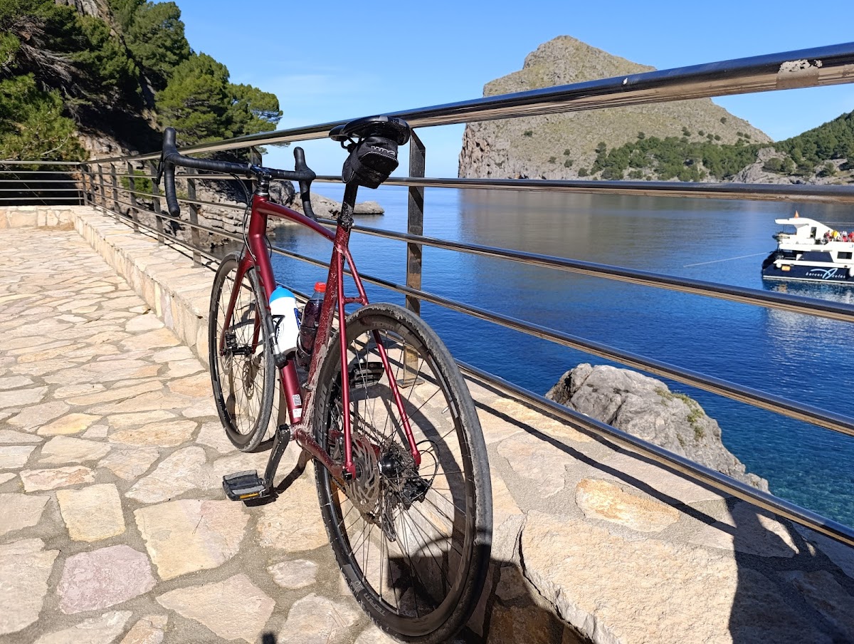Enjoy Bike Garage