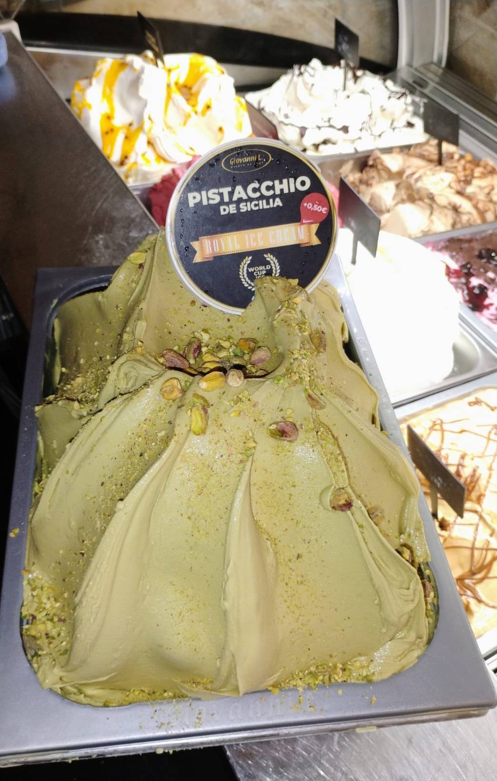 Giovanni L. Gelato Deluxe