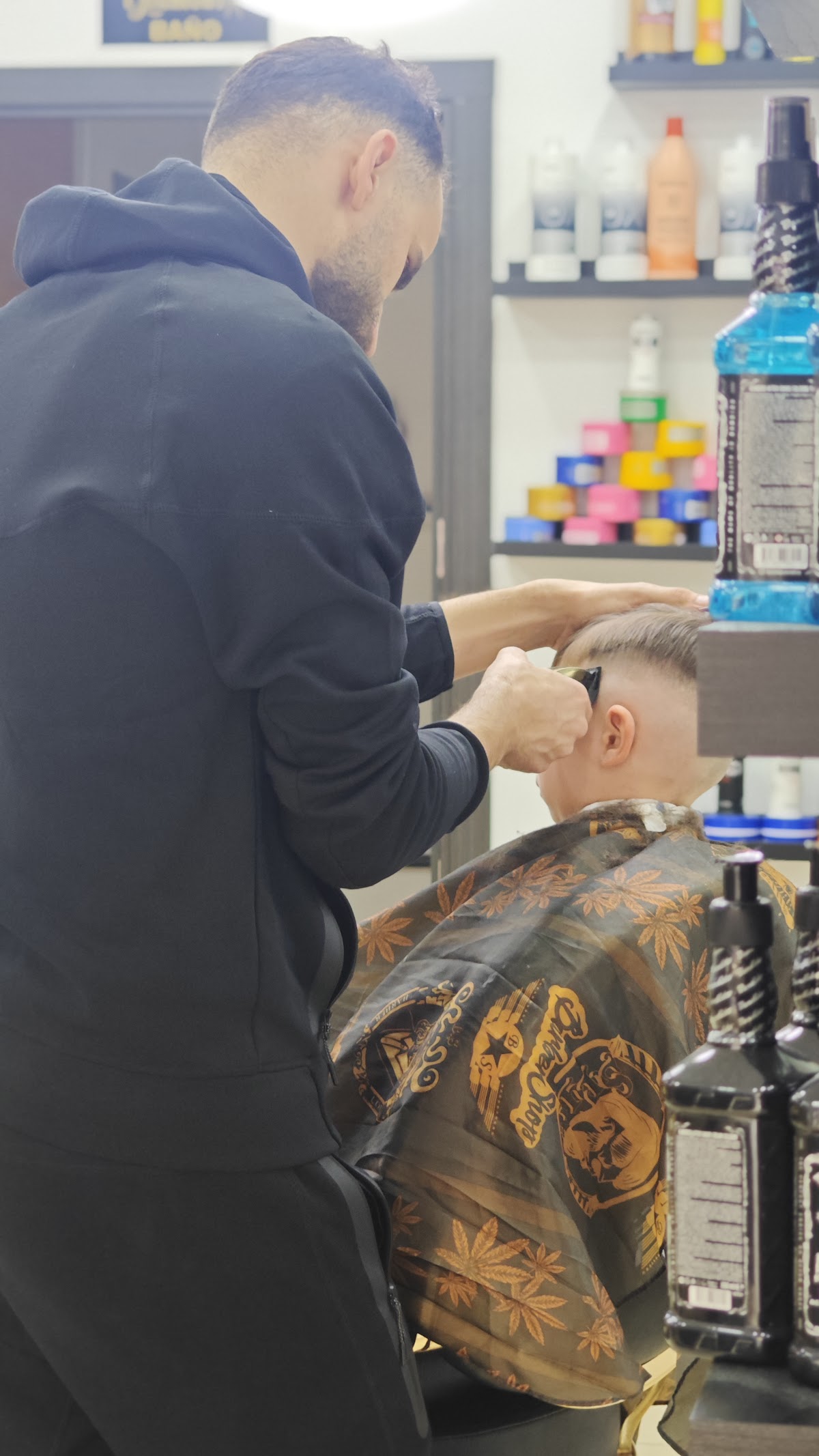 Glamour barber