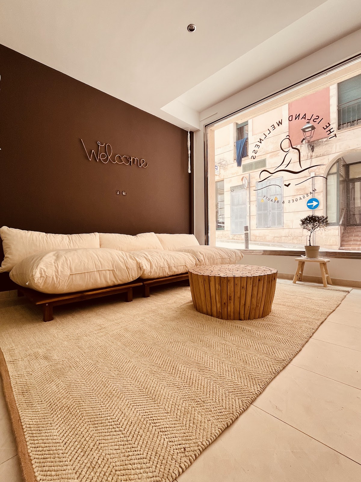 Massage, Yoga & Skønhed - The Island Wellness